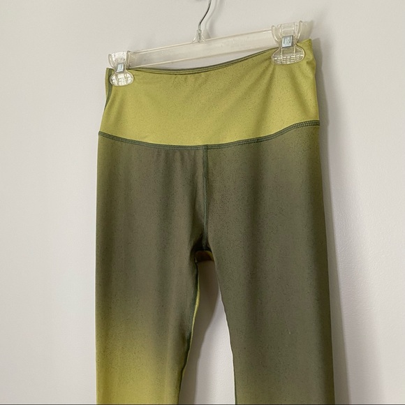 Fierce + Regal The Airbrush Leggings Green Army Yellow Chartreuse Small 7/8 - Picture 4 of 7
